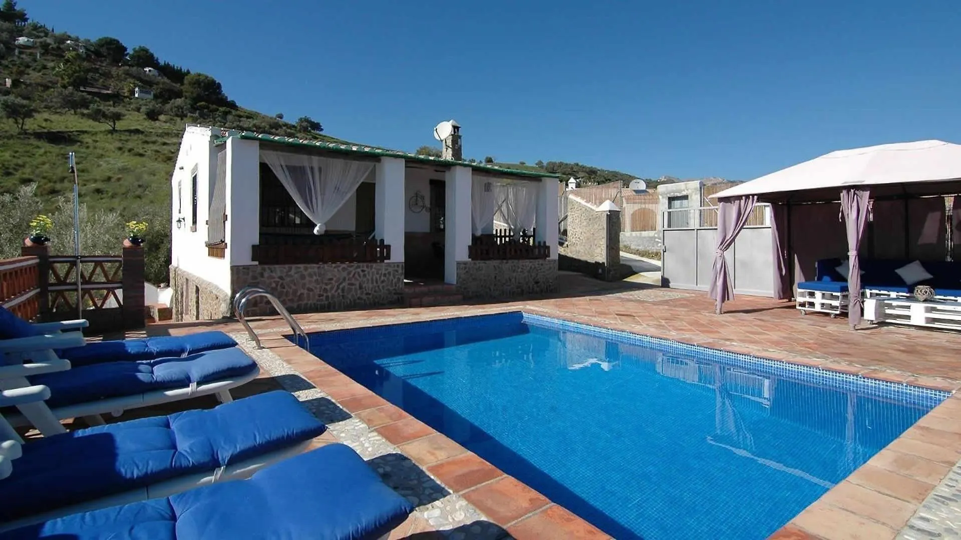 Ferienhaus Mit Privatpool Fuer 4 Personen Ca 60 M In Frigiliana, Andalusien Costa Del Sol